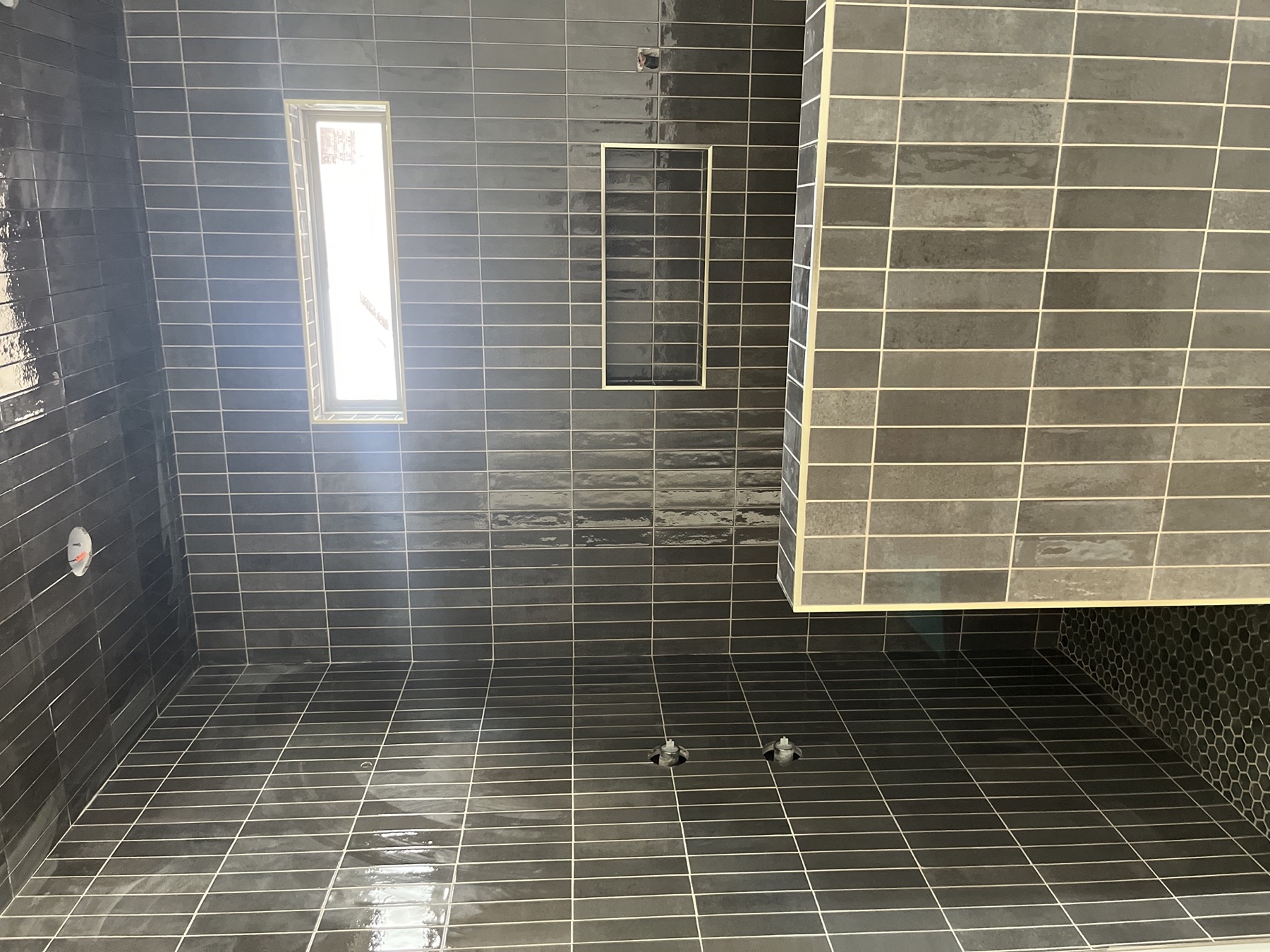 Custom shower · niche & hex mosaic